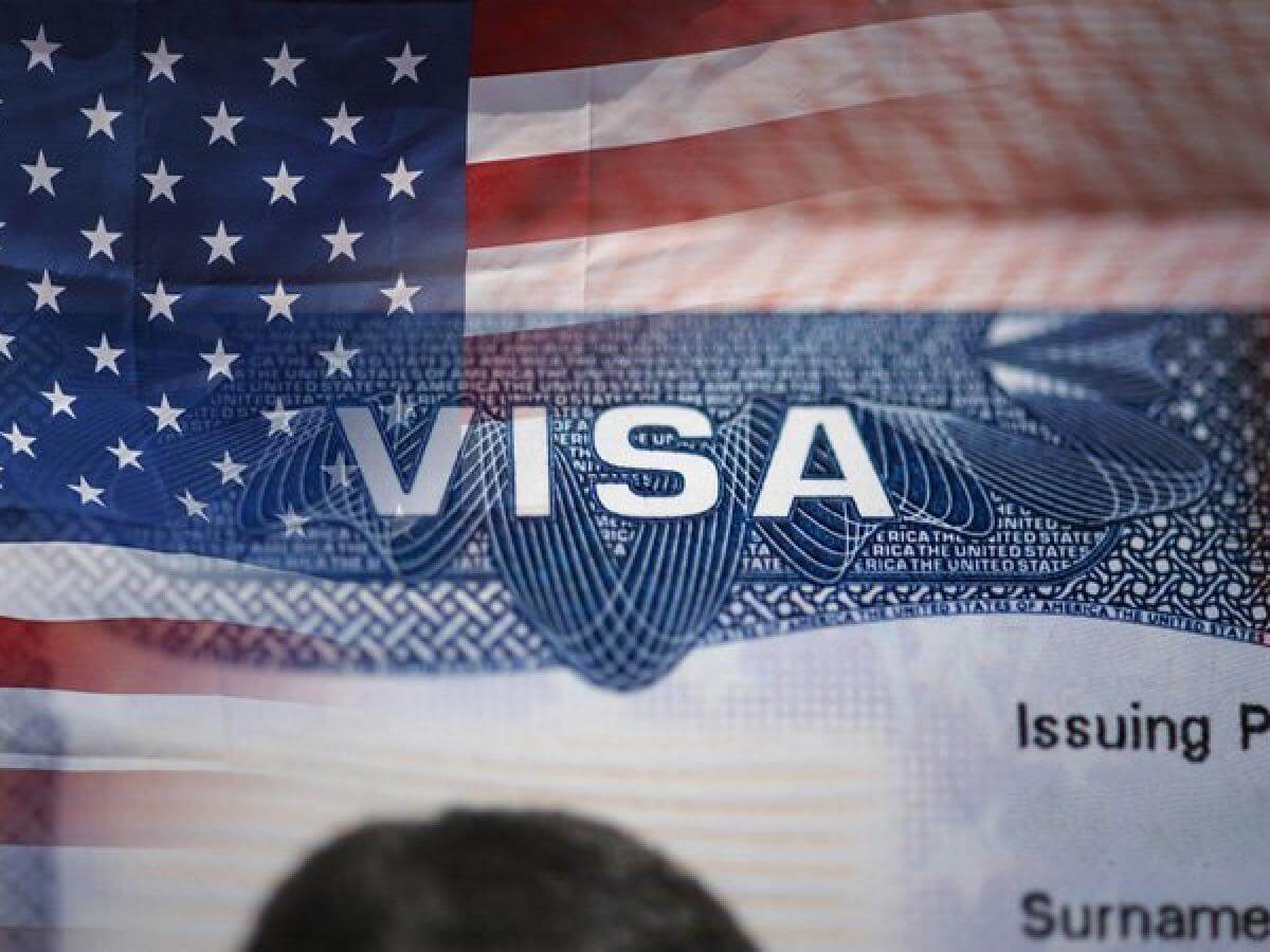 Điều kiện gia hạn visa qua đường bưu điện