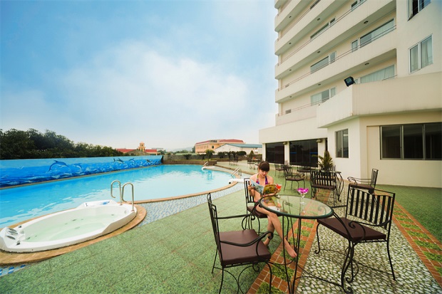 Khách sạn Nghệ An có hồ bơi, giá rẻ
