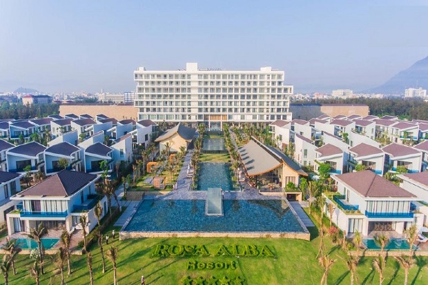 Khách sạn Phú Yên gần biển đẹp nhất