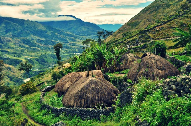 Thung lũng Baliem Top 10 địa danh đẹp nhất Indonesia